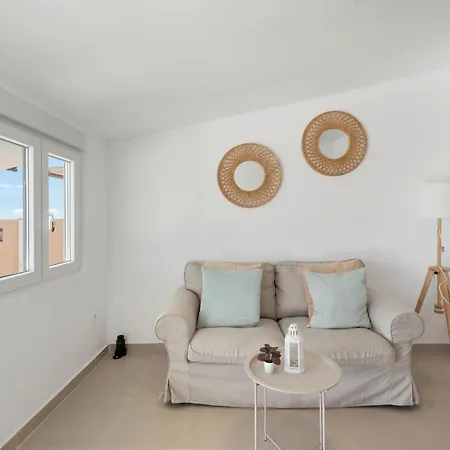 Дом отдыха La Atalaya Адехе